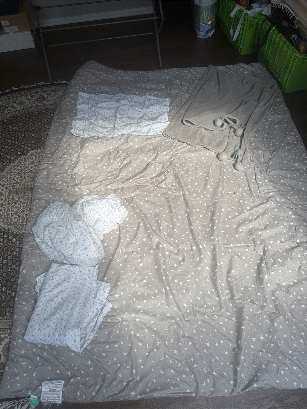 Neutral Taupe Star Pattern twin comforter and sheet set- Soft Home Bedding